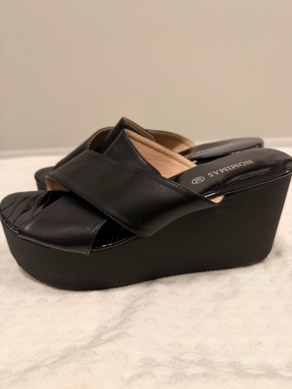 nomi Black Cross-Strap Platform Wedge Sandals